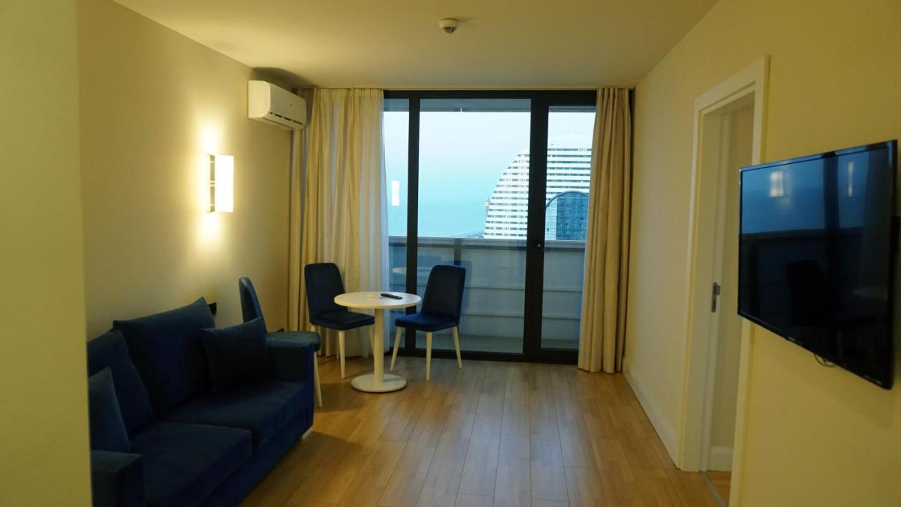 Trip Batumi Aparthotel Exterior foto
